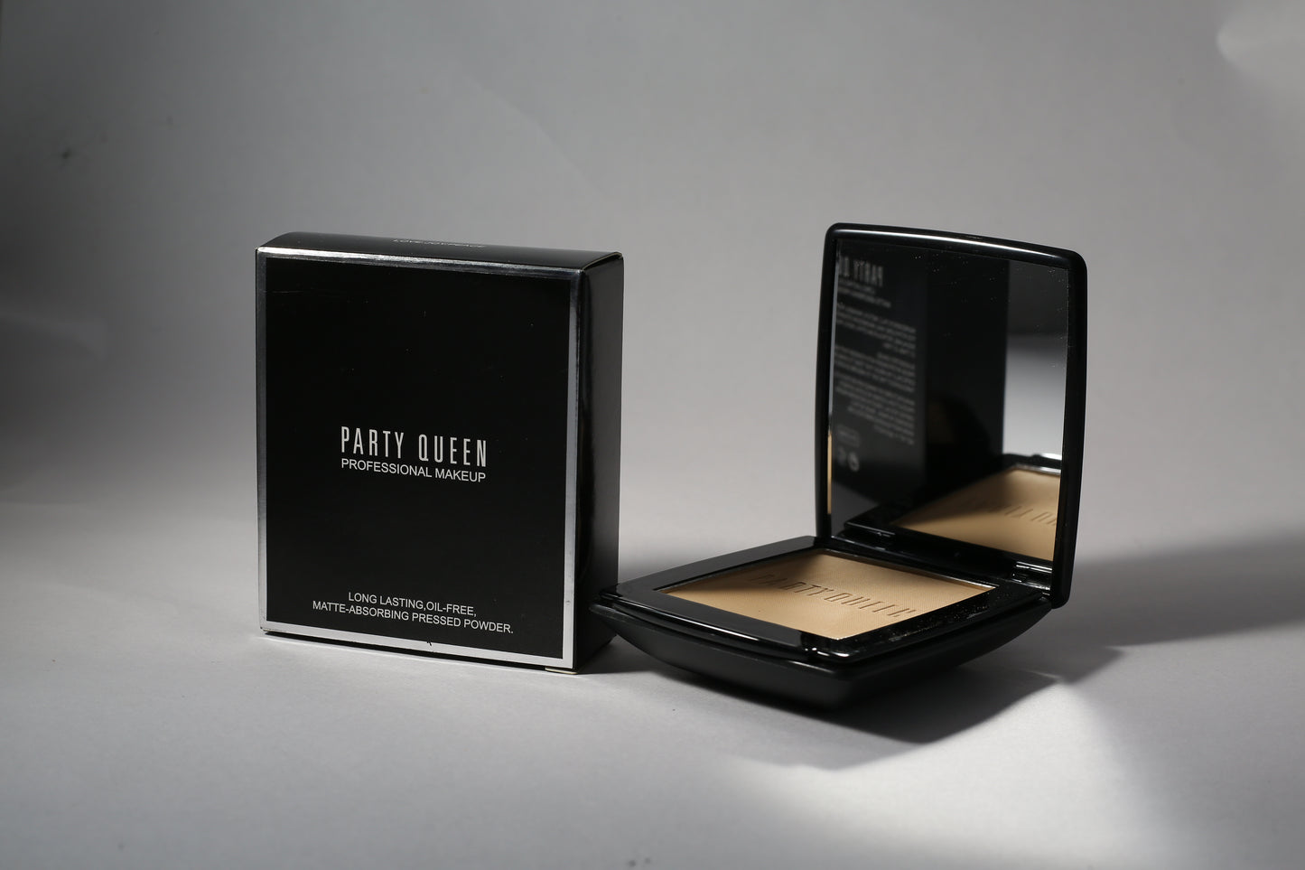 Party Queen Long Lasting Oil-Free, Matte Absorbing Pressed Powder