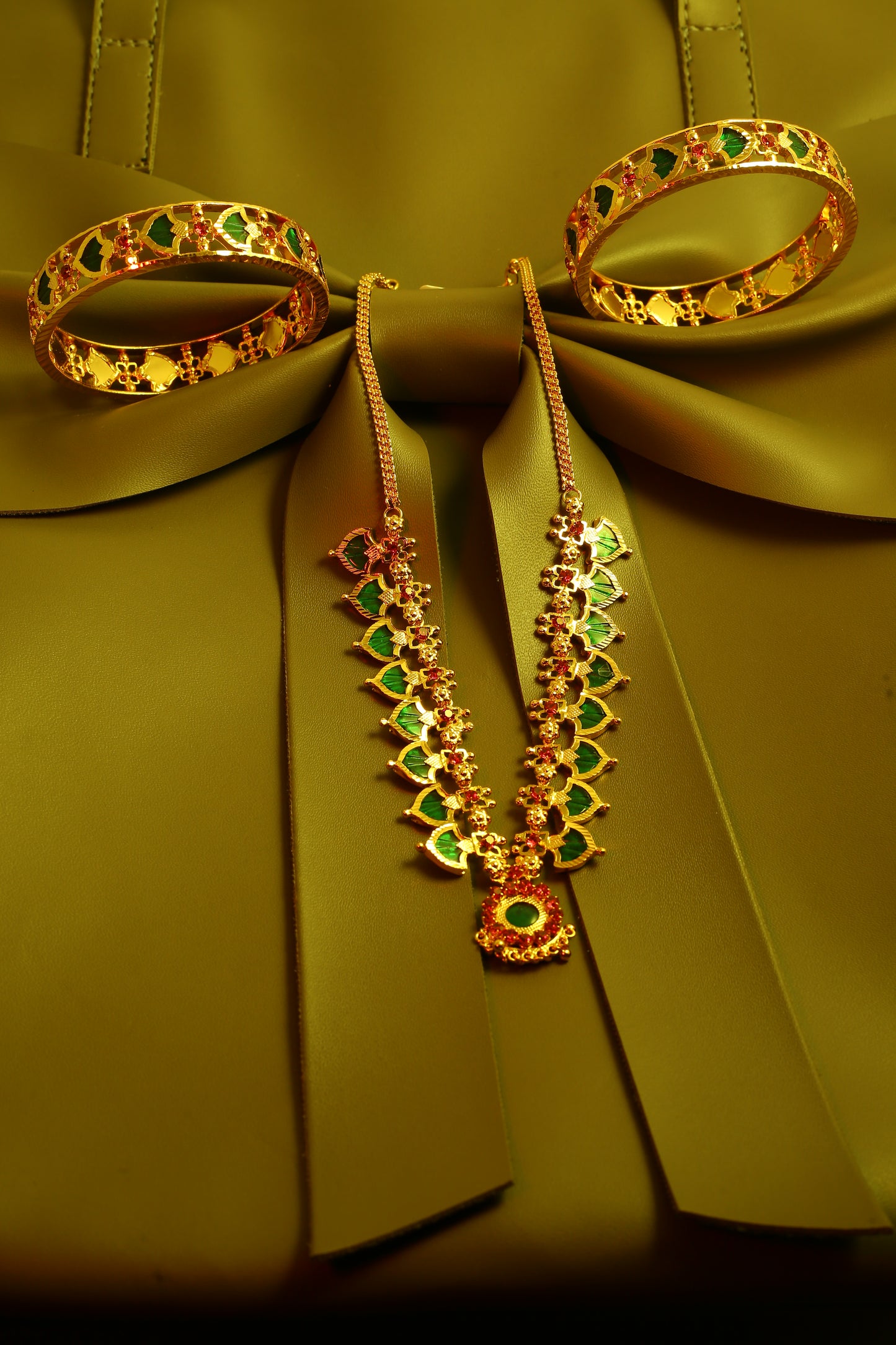 Necklace Bangles Earrings Set1