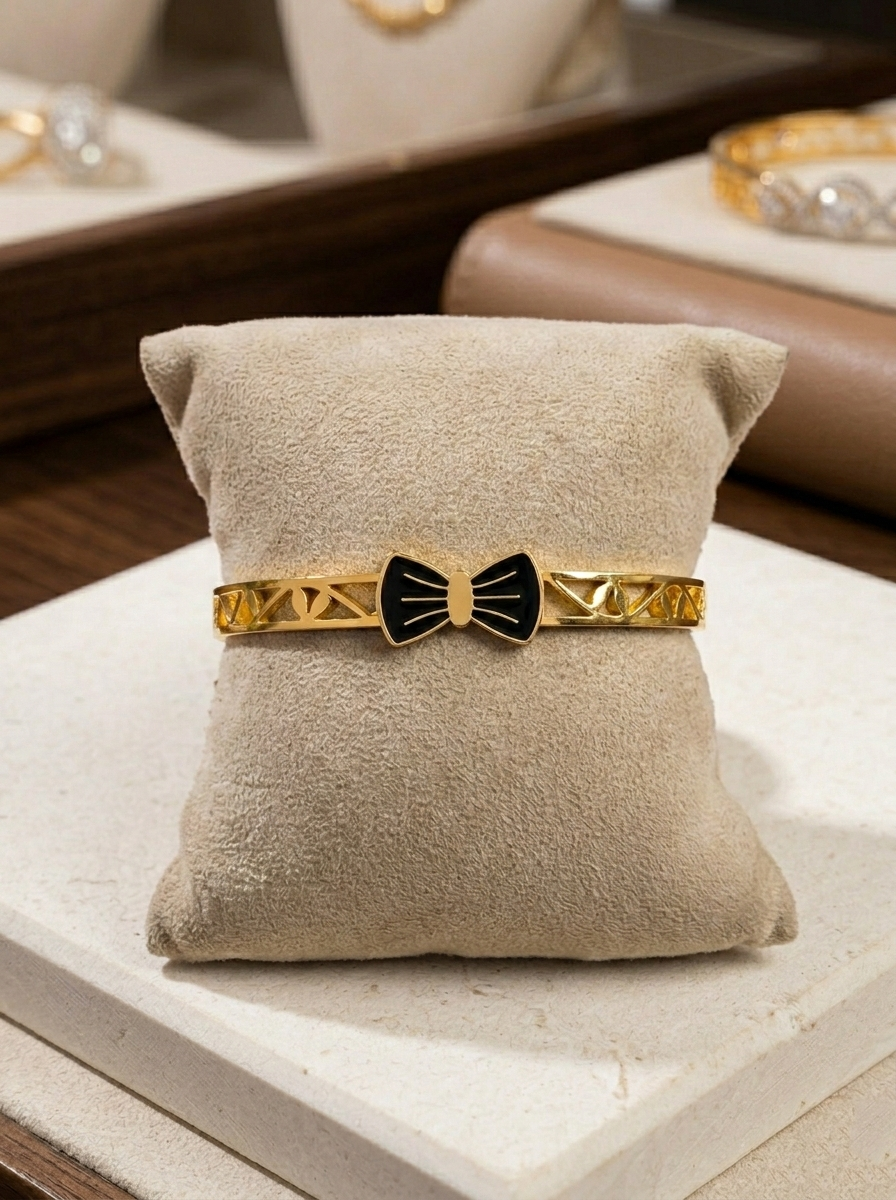 Midnight Bow Luxe Bangle