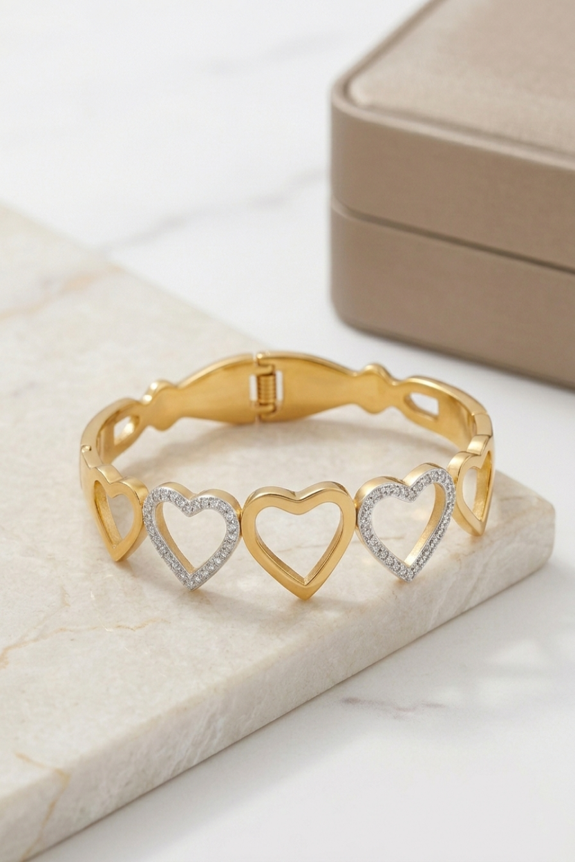 Luxe Heart Crystal Bangle
